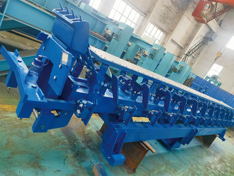 COKE OVEN CLEAR DOOR